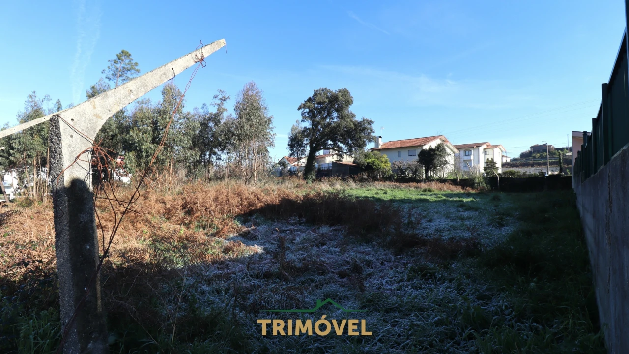 Terreno para Venda em O. Azeméis, Riba-Ul, Ul, Macinhata Seixa, Madail Foto 4