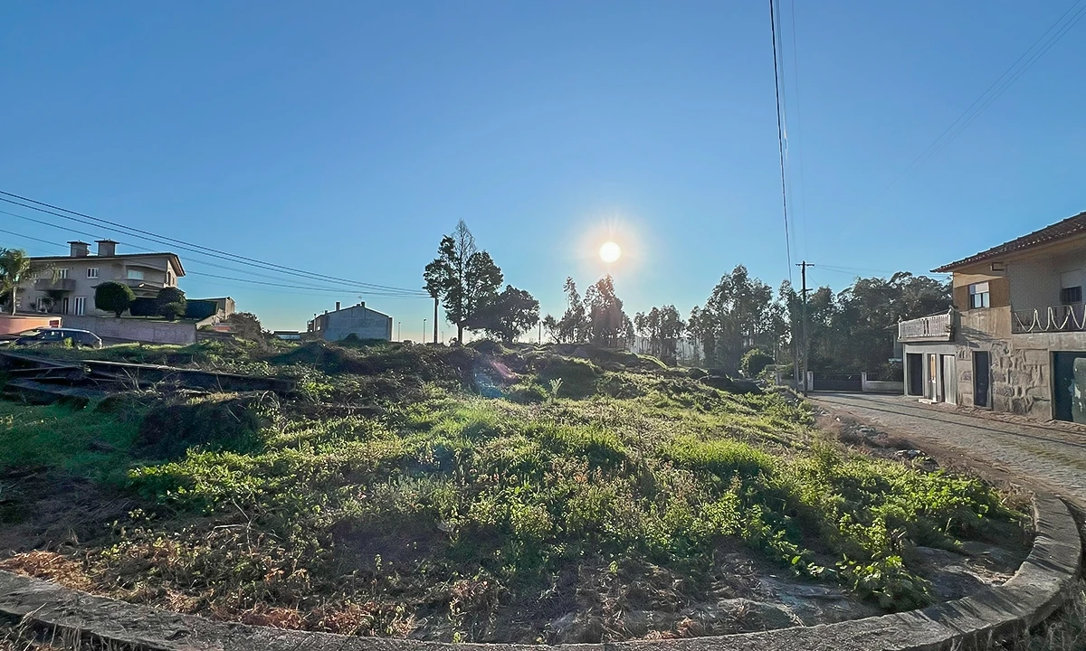 Terreno para Venda em Viatodos, Grimancelos, Minhotães, Monte Fralães Foto 1