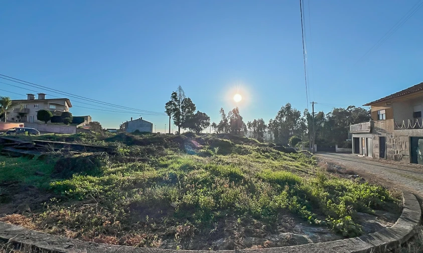 Terreno para Venda em Viatodos, Grimancelos, Minhotães, Monte Fralães Foto 1