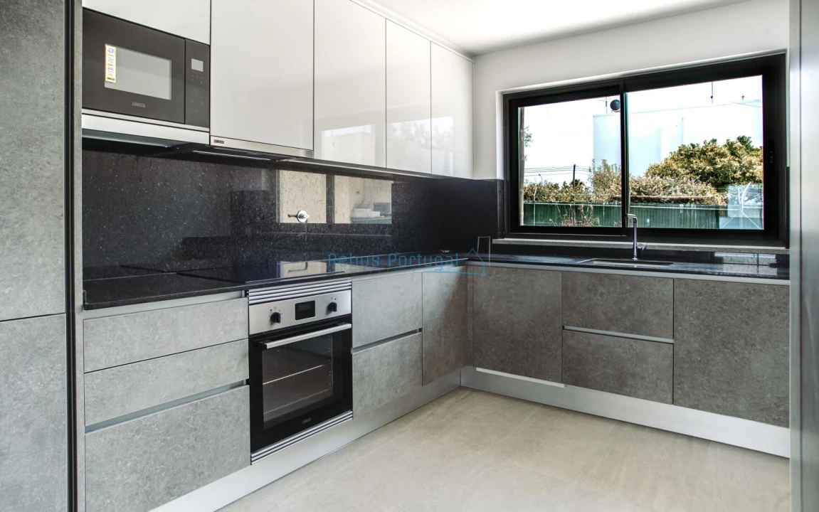 Moradia T3 para Venda em Moncarapacho e Fuseta Foto 3