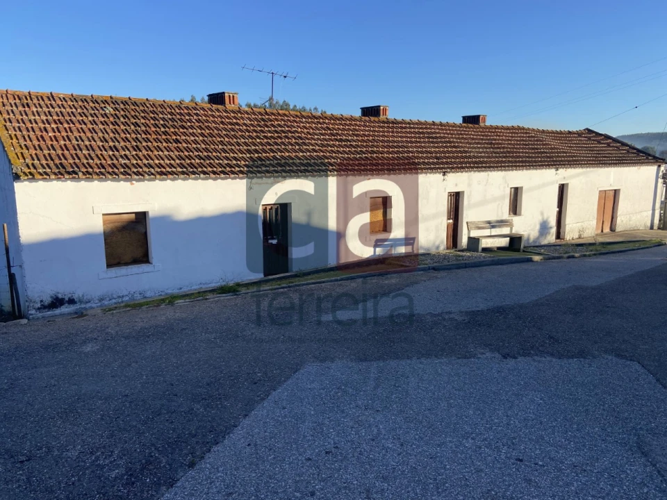 Moradia T6 para Venda em Parreira e Chouto Foto 1