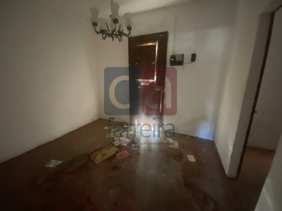 Moradia T6 para Venda em Parreira e Chouto Foto 9