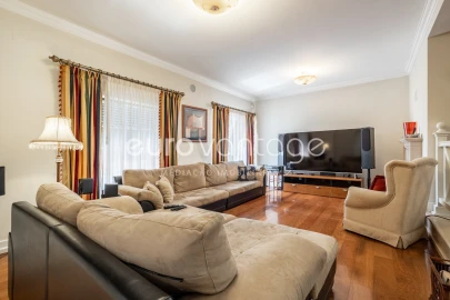 Moradia T7 para Venda em Marinha Grande