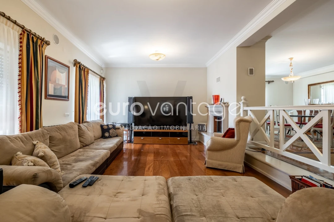 Moradia T7 para Venda em Marinha Grande Foto 6