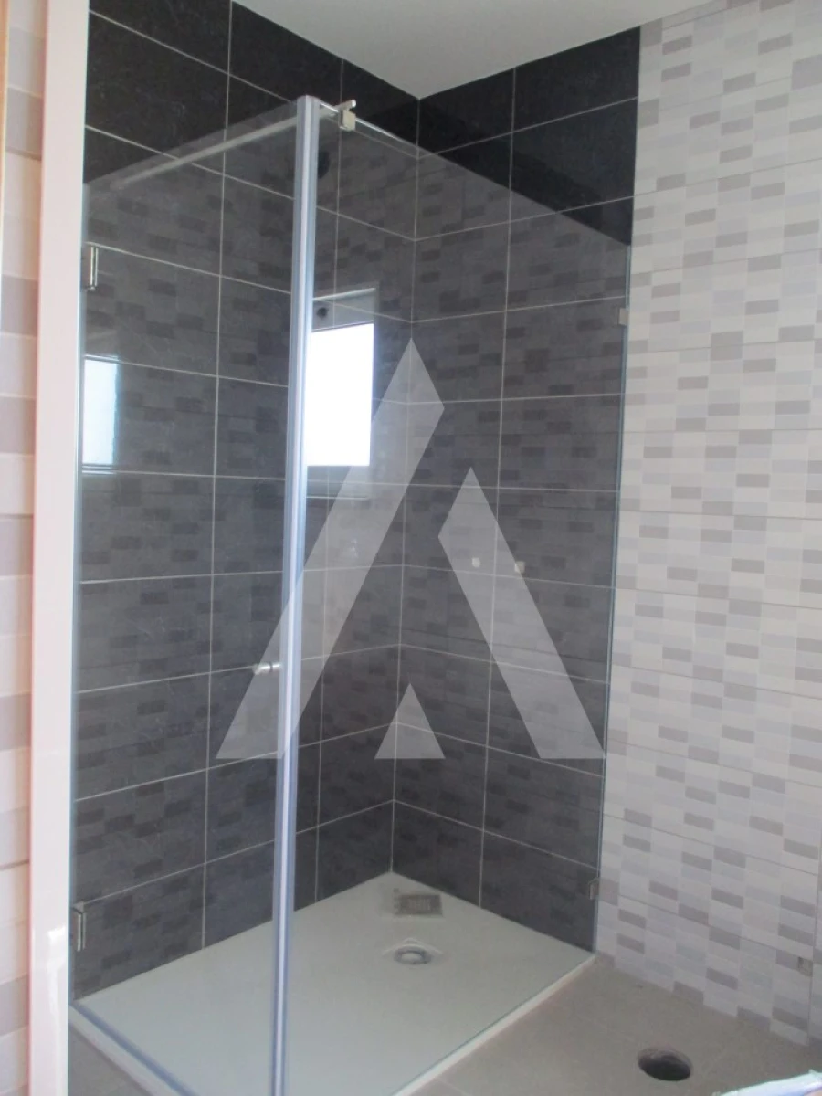 Moradia T4 para Venda em Bustos, Troviscal e Mamarrosa Foto 11