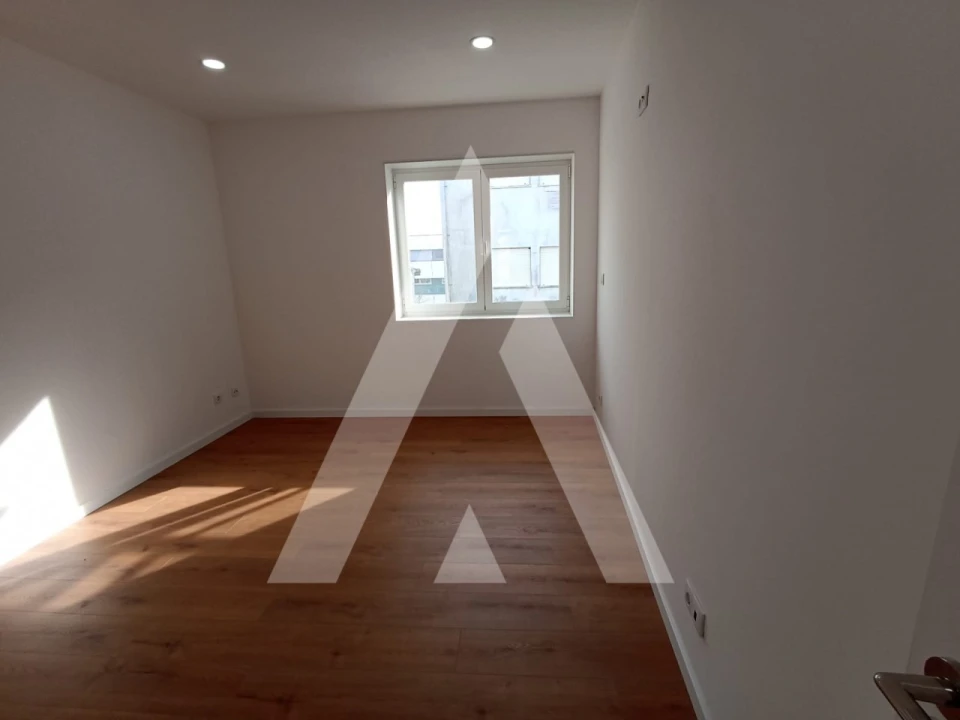 Apartamento T2 para Venda em Santa Maria Maior e Monserrate e Meadela Foto 7