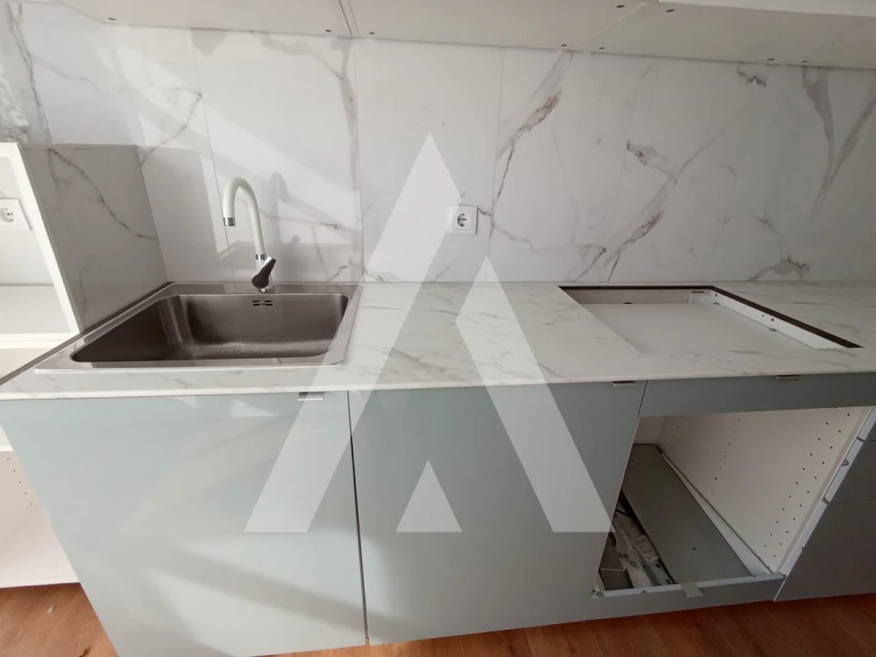 Apartamento T2 para Venda em Santa Maria Maior e Monserrate e Meadela Foto 8