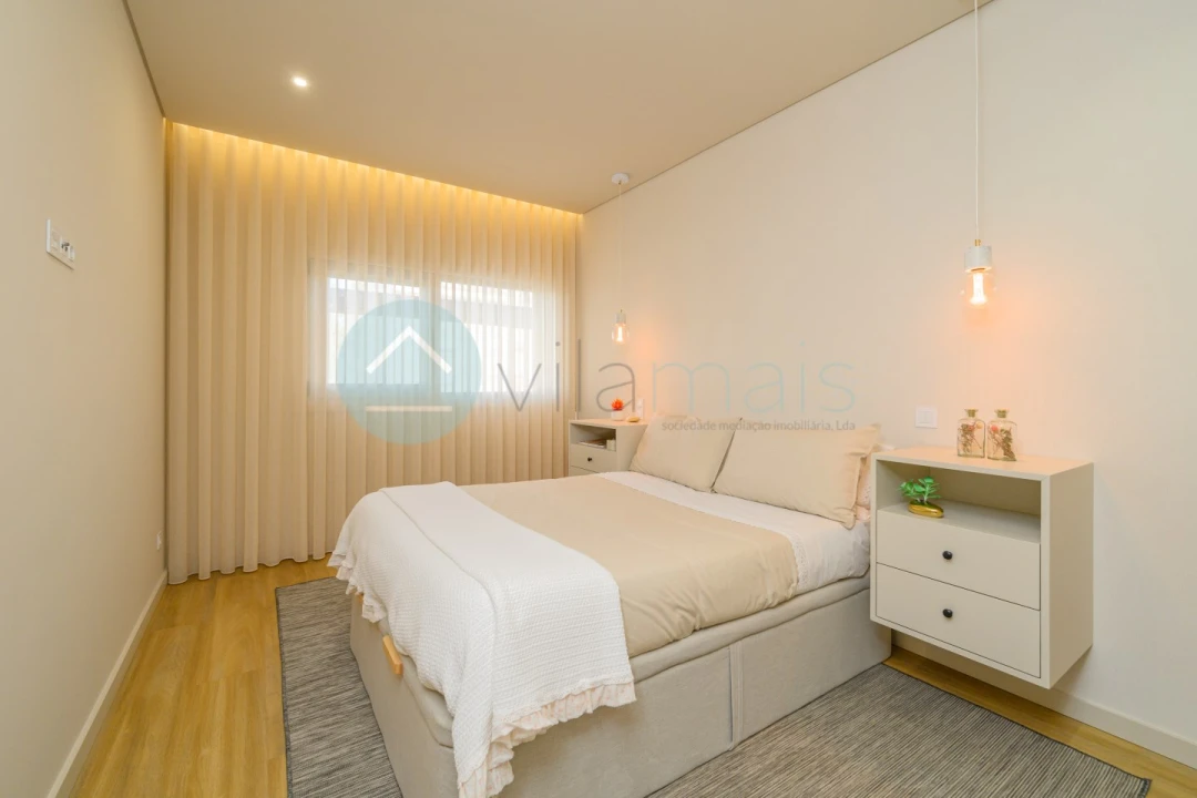 Apartamento T4 para Venda em Ramalde Foto 10