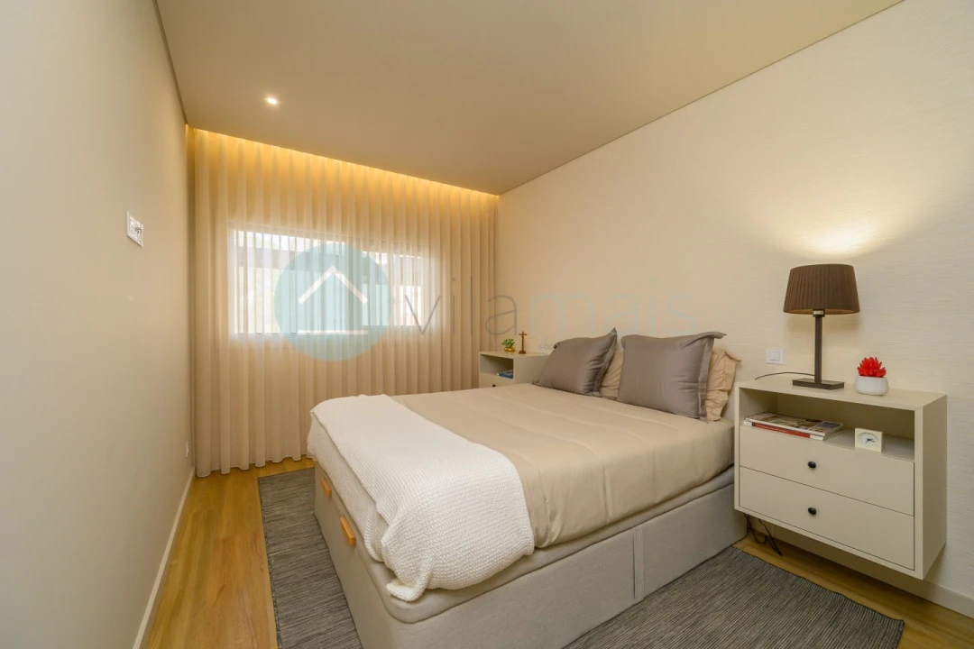 Apartamento T4 para Venda em Ramalde Foto 18