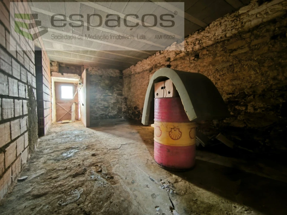 Moradia T5 para Venda em Vila Velha de Rodão Foto 11