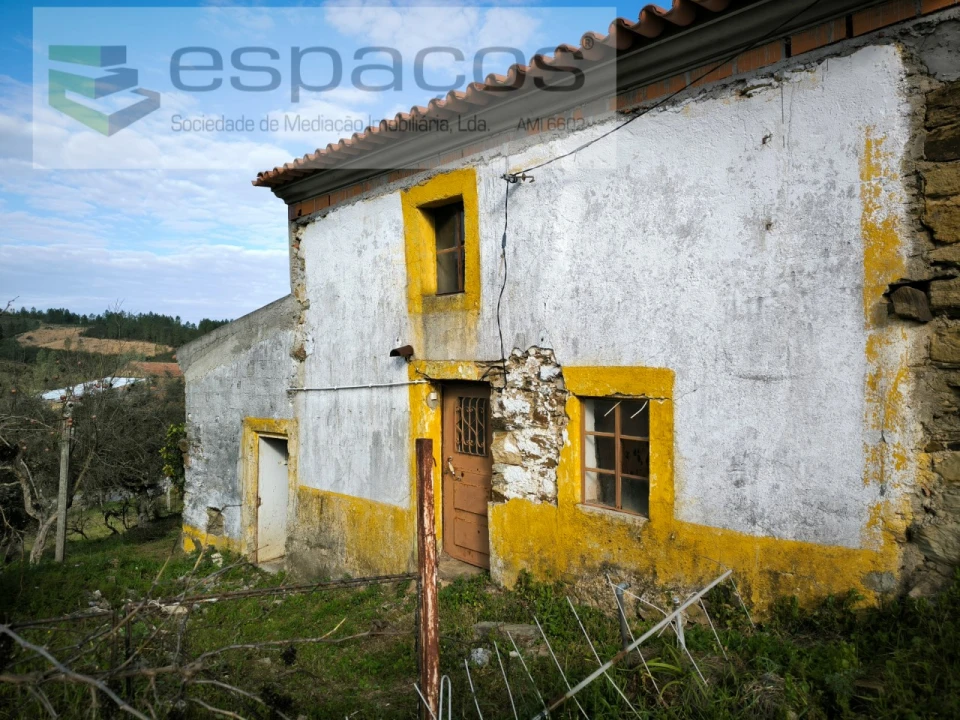 Moradia T5 para Venda em Vila Velha de Rodão Foto 1