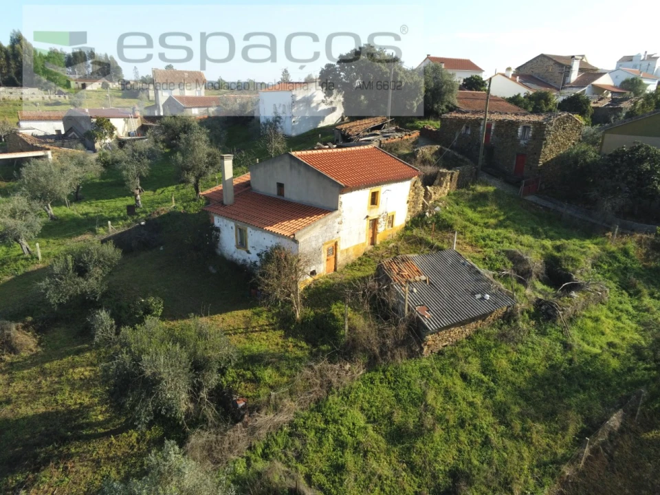 Moradia T5 para Venda em Vila Velha de Rodão Foto 3