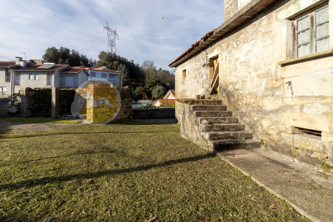 Terreno para Venda em Águas Santas e Moure Foto 5