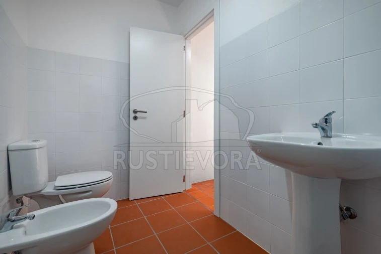 Prédio para Venda em Évora (São Mamede, Sé, São Pedro e Santo Antão) Foto 27