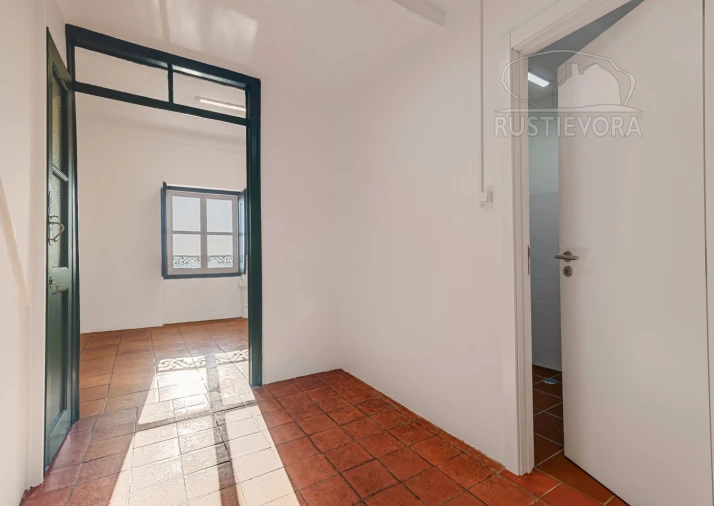 Prédio para Venda em Évora (São Mamede, Sé, São Pedro e Santo Antão) Foto 21