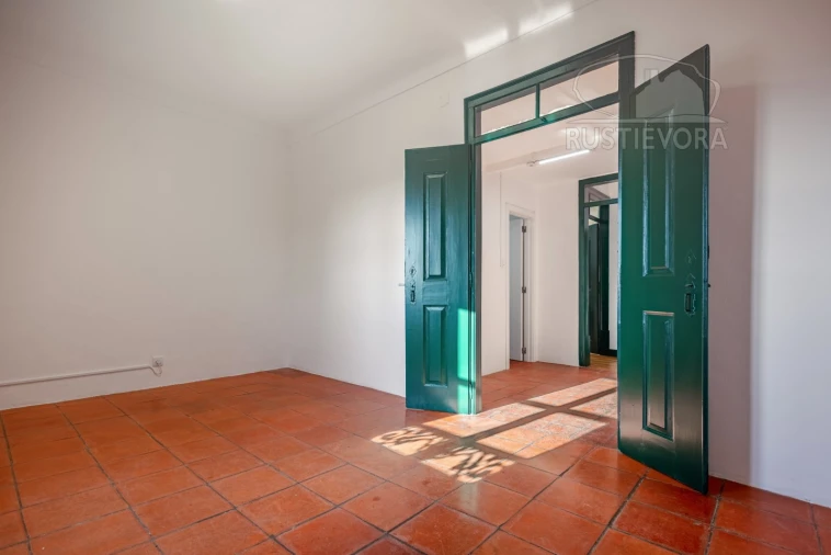 Prédio para Venda em Évora (São Mamede, Sé, São Pedro e Santo Antão) Foto 25