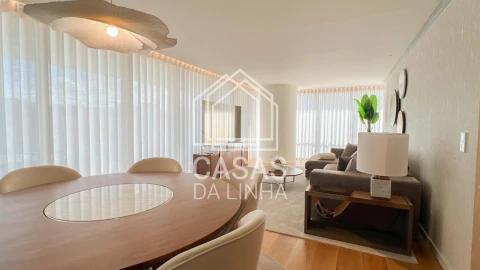 Apartamento T3 para Venda em Campolide