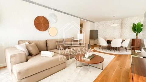 Apartamento T3 para Venda em Campolide
