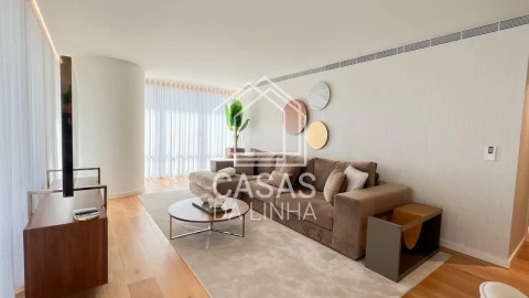 Apartamento T3 para Venda em Campolide