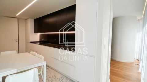 Apartamento T3 para Venda em Campolide