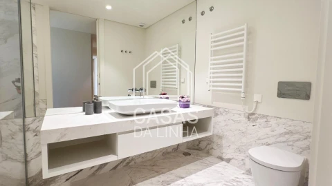 Apartamento T3 para Venda em Campolide