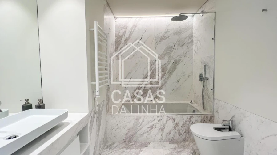 Apartamento T3 para Venda em Campolide Foto 20