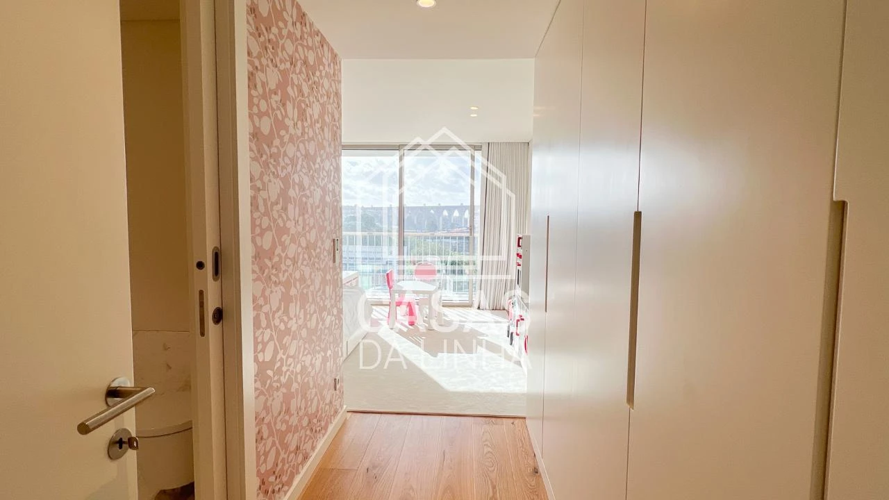 Apartamento T3 para Venda em Campolide Foto 17