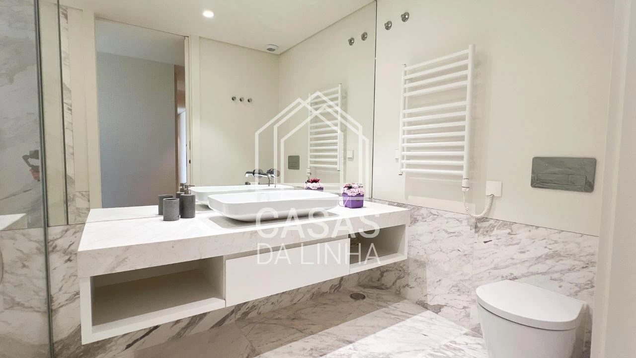 Apartamento T3 para Venda em Campolide Foto 29