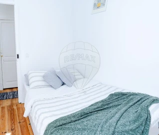 Apartamento T4 para Arrendamento em São Vicente