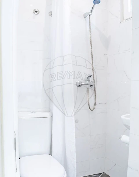 Apartamento T4 para Arrendamento em São Vicente