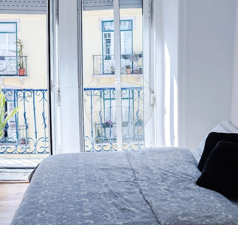 Apartamento T4 para Arrendamento em São Vicente Foto 4