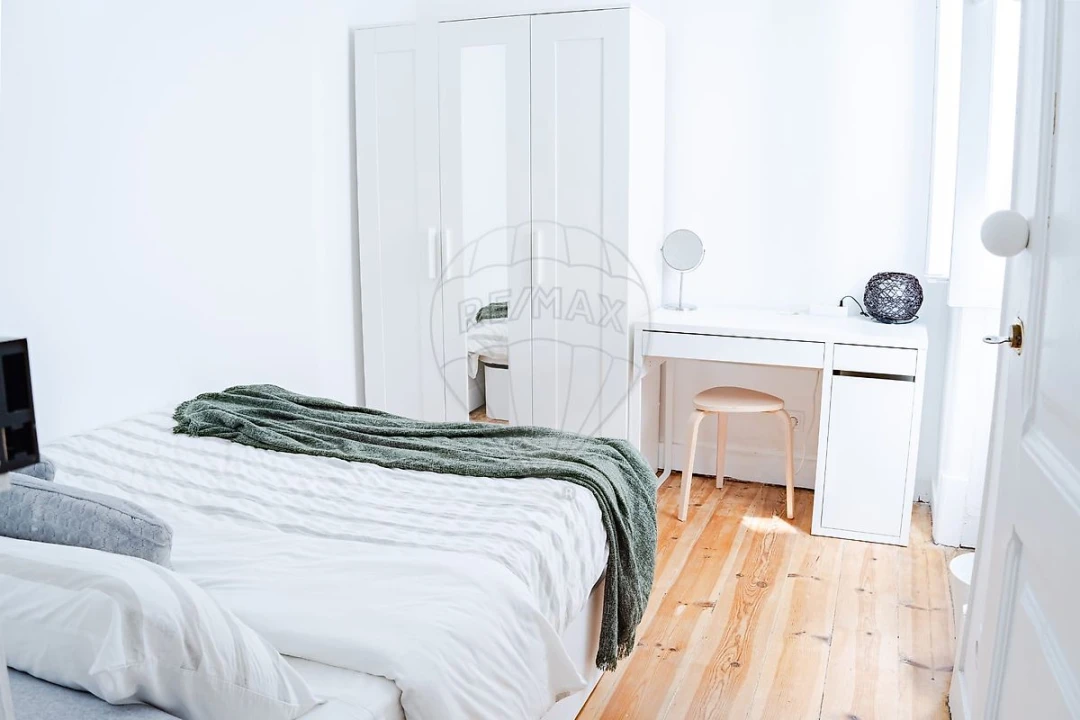 Apartamento T4 para Arrendamento em São Vicente Foto 12