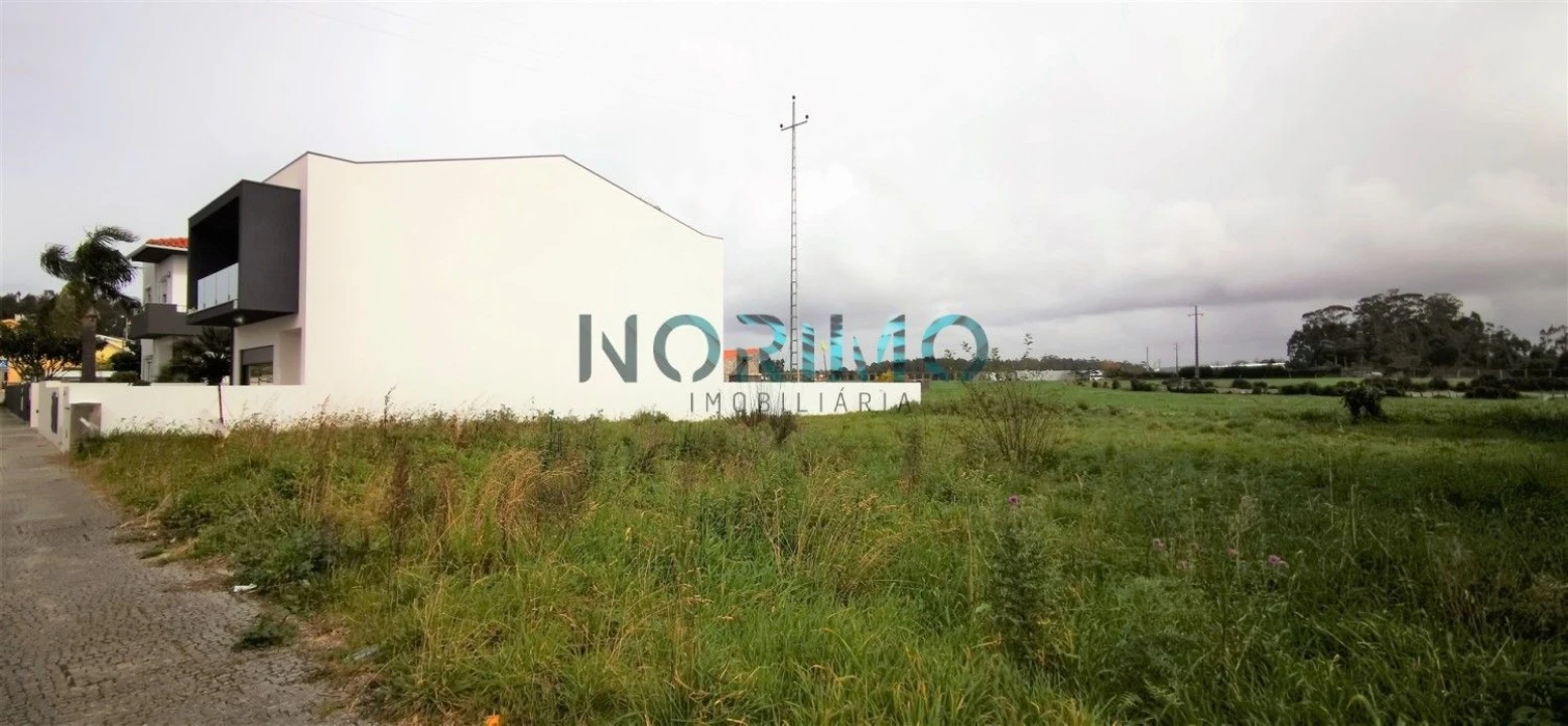 Terreno para Venda em Póvoa de Varzim, Beiriz e Argivai Foto 3