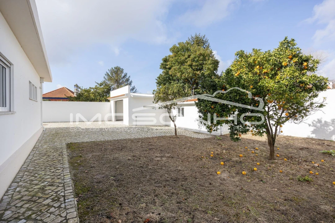 Moradia T4 para Venda em Marinha Grande Foto 33