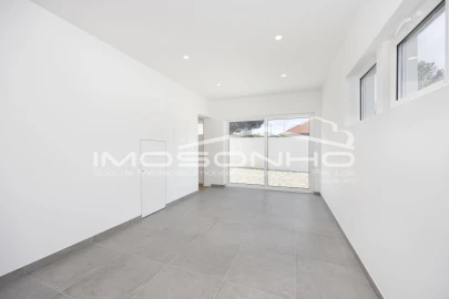 Moradia T4 para Venda em Marinha Grande