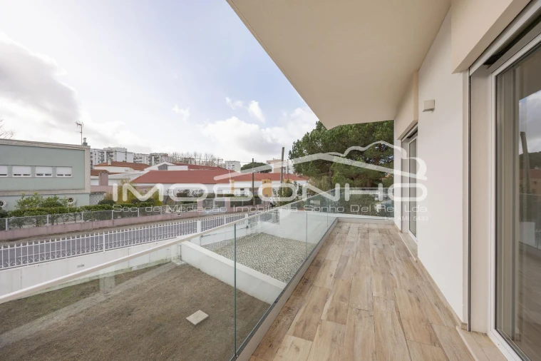 Moradia T4 para Venda em Marinha Grande Foto 15