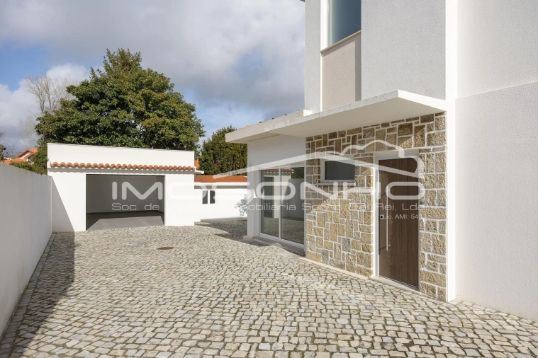 Moradia T4 para Venda em Marinha Grande Foto 29