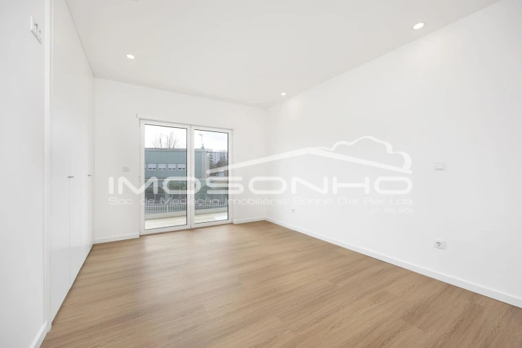 Moradia T4 para Venda em Marinha Grande Foto 7