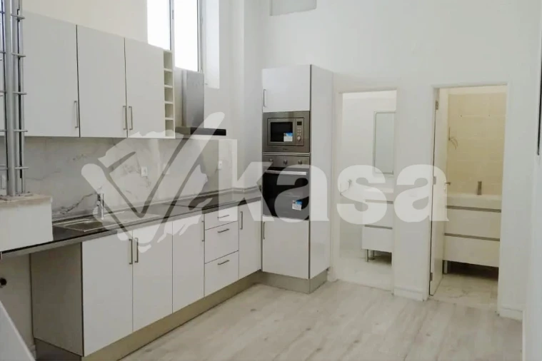 Loja para Venda em Alto do Seixalinho, Santo André e Verderena