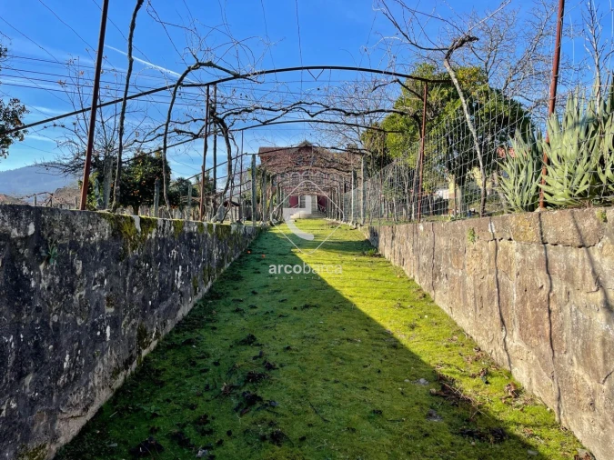 Moradia T5 para Venda em Prozelo Foto 41