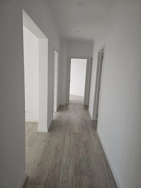 Apartamento T3 para Venda em Almada, Cova da Piedade, Pragal e Cacilhas