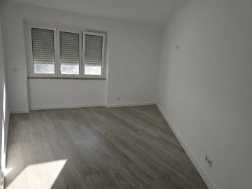 Apartamento T3 para Venda em Almada, Cova da Piedade, Pragal e Cacilhas