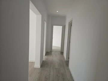 Apartamento T3 para Venda em Almada, Cova da Piedade, Pragal e Cacilhas