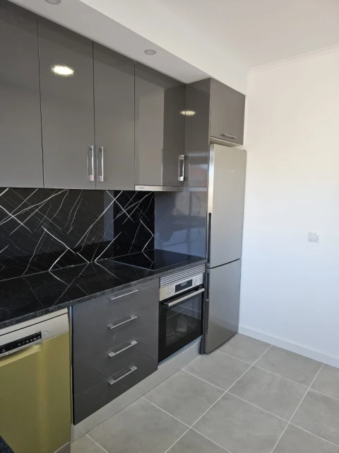 Apartamento T3 para Venda em Almada, Cova da Piedade, Pragal e Cacilhas