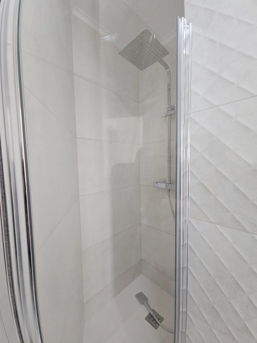 Apartamento T3 para Venda em Almada, Cova da Piedade, Pragal e Cacilhas Foto 43