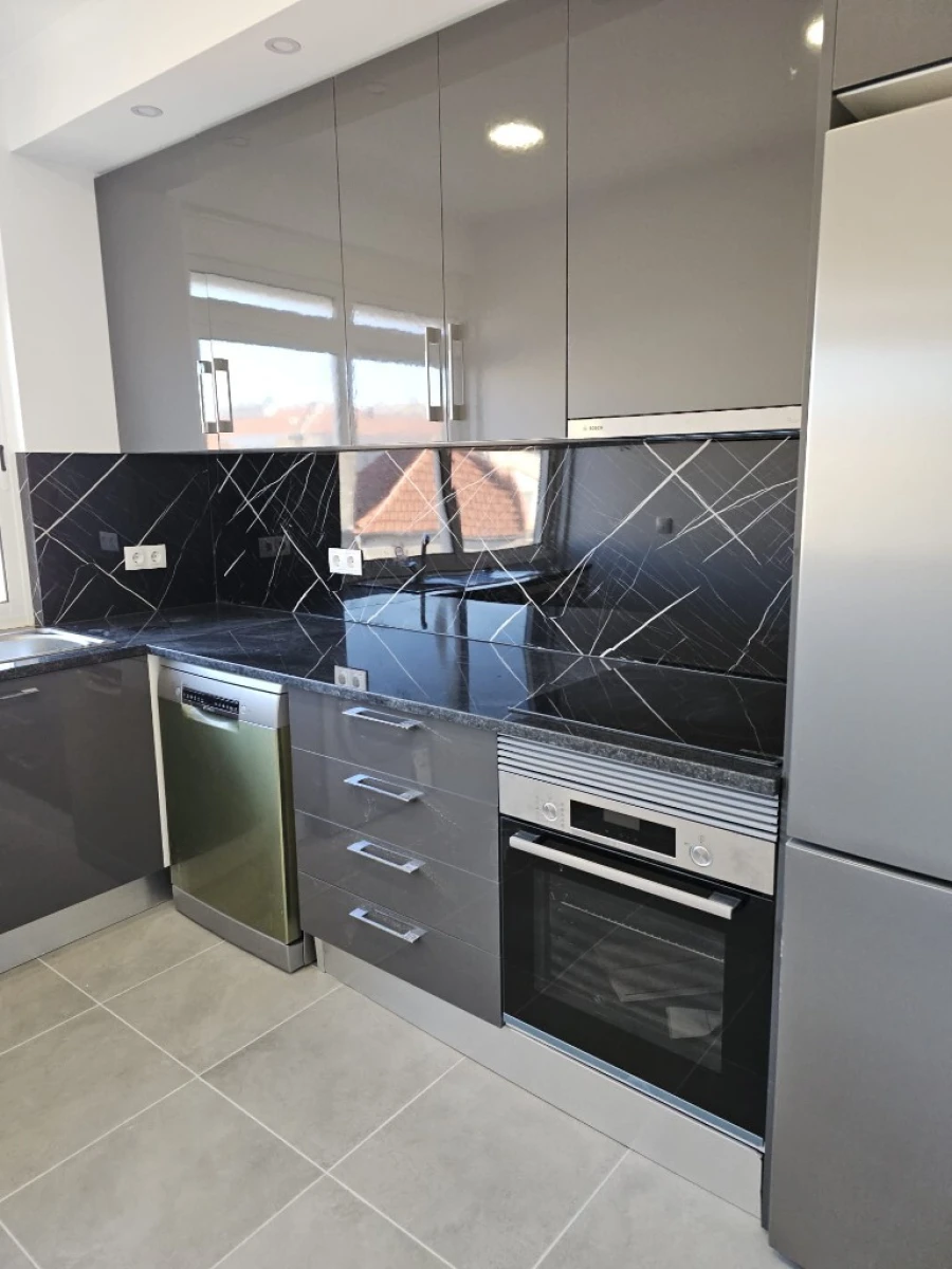 Apartamento T3 para Venda em Almada, Cova da Piedade, Pragal e Cacilhas Foto 40
