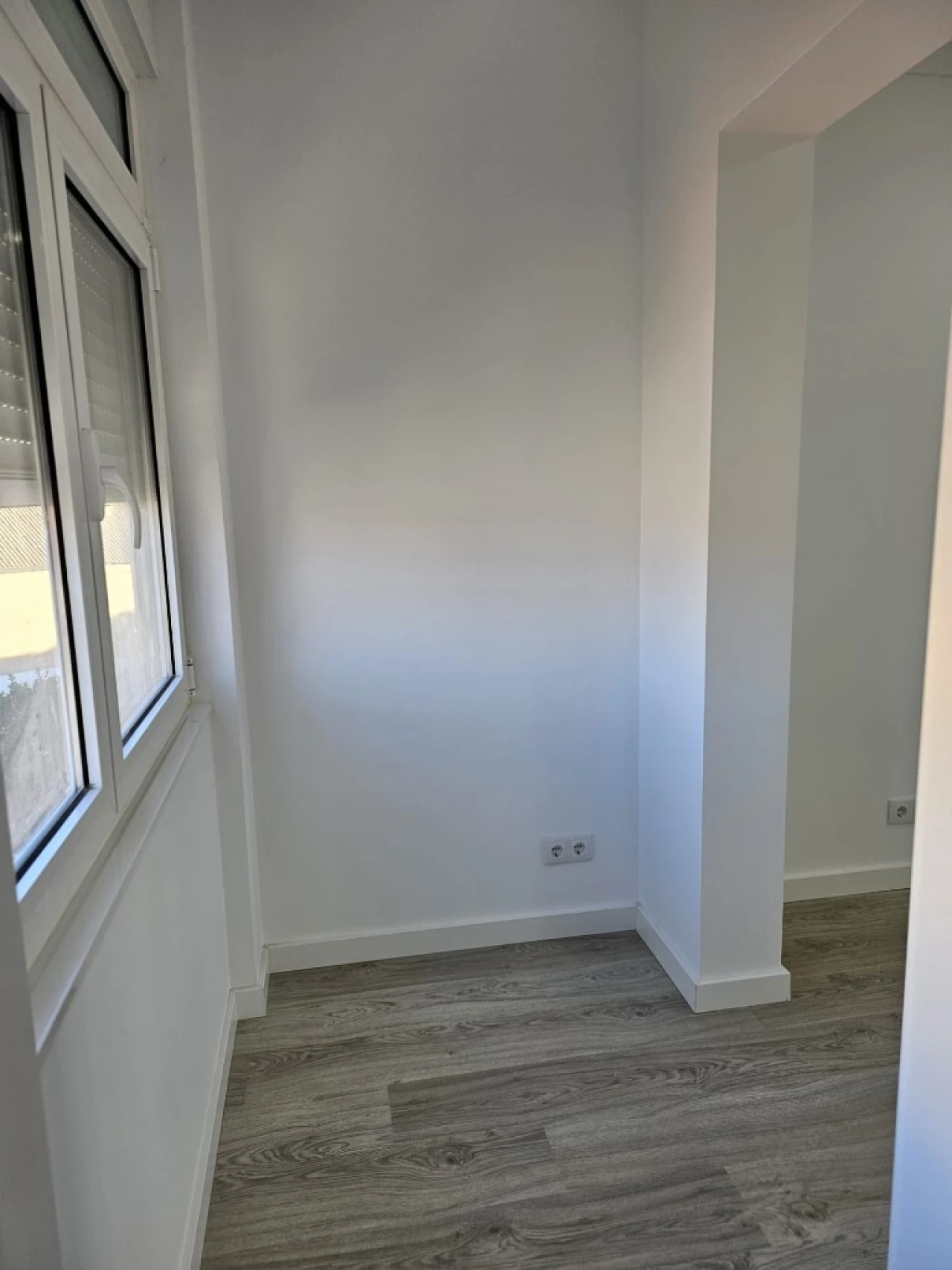 Apartamento T3 para Venda em Almada, Cova da Piedade, Pragal e Cacilhas Foto 16