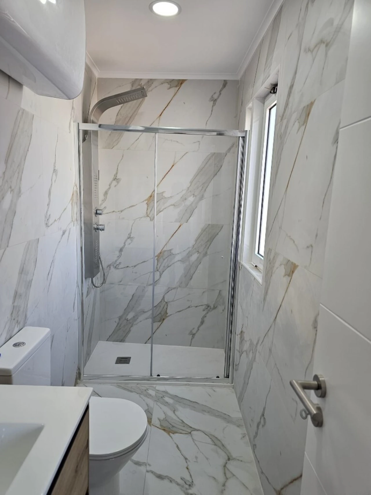 Apartamento T3 para Venda em Almada, Cova da Piedade, Pragal e Cacilhas Foto 53