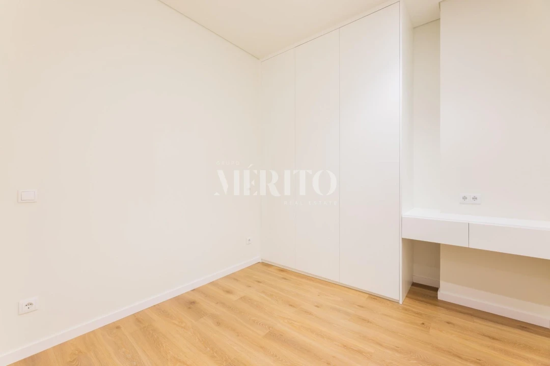 Apartamento T1 para Venda em Braga (Maximinos, Sé e Cividade) Foto 7