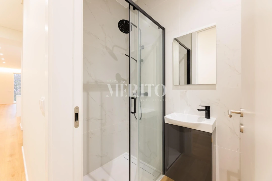 Apartamento T1 para Venda em Braga (Maximinos, Sé e Cividade) Foto 12